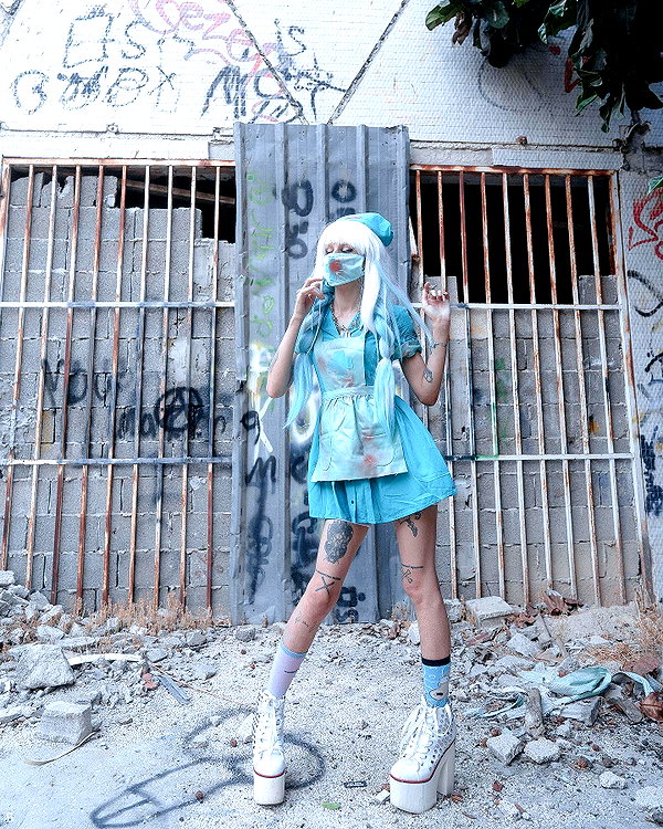 kriiizellda instagram image archive image