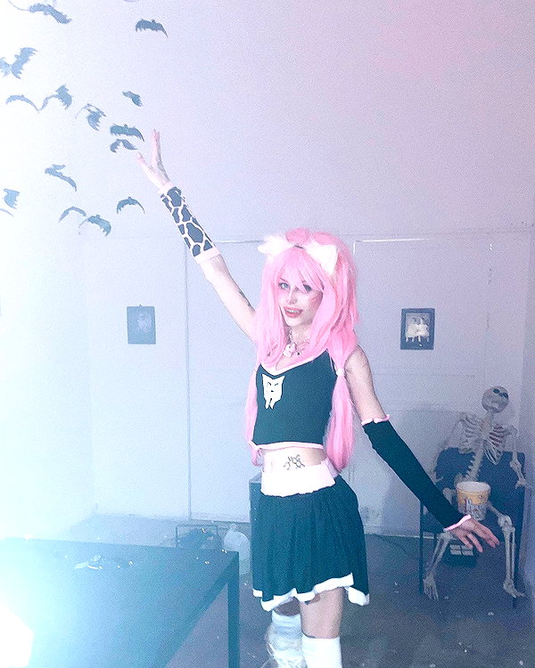 kriiizellda instagram image archive image