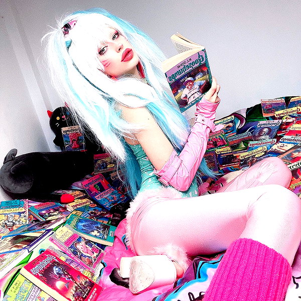 kriiizellda instagram image archive image