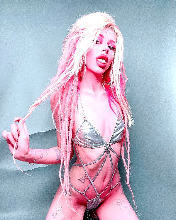 kriiizellda instagram image archive image