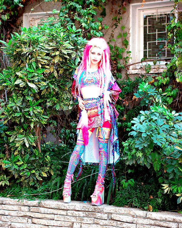 kriiizellda instagram image archive image