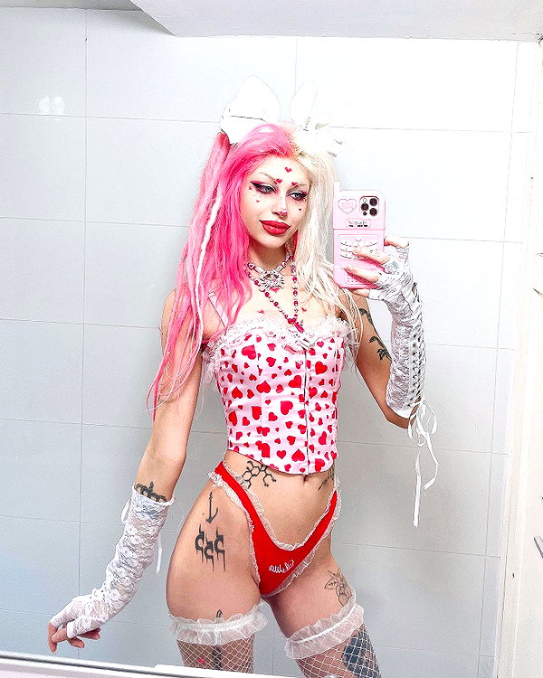 kriiizellda instagram image archive image