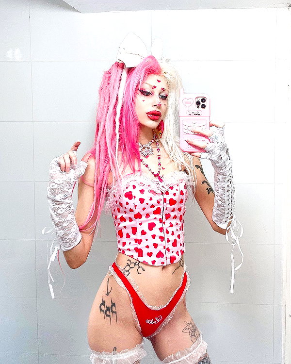 kriiizellda instagram image archive image