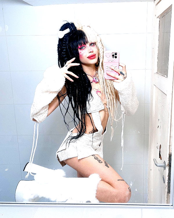 kriiizellda instagram image archive image