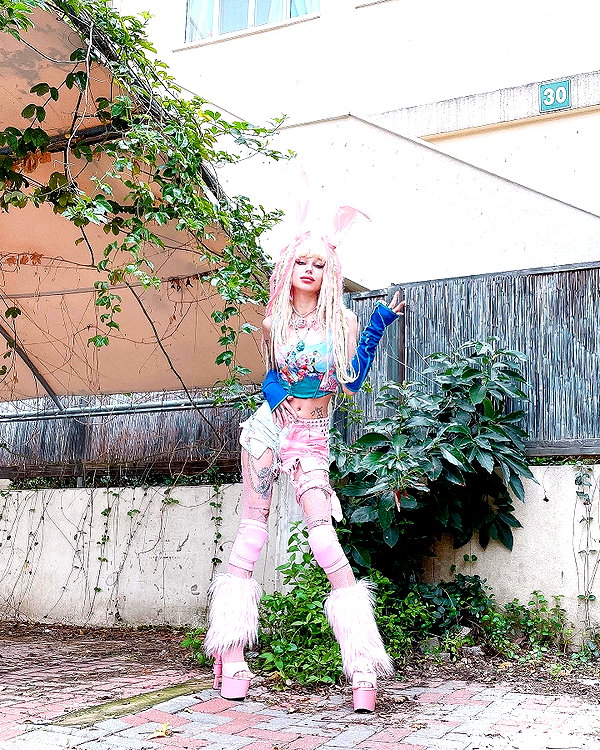 kriiizellda instagram image archive image