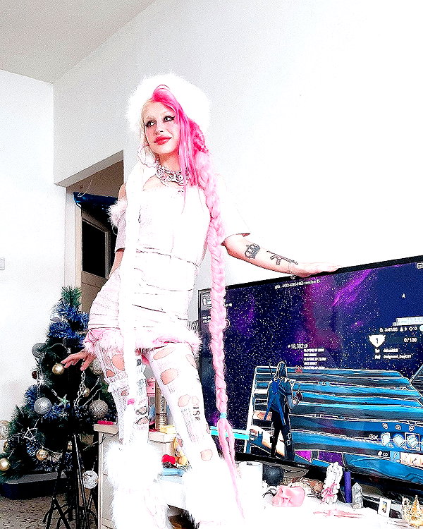 kriiizellda instagram image archive image