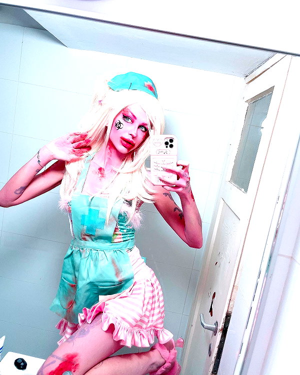 kriiizellda instagram image archive image