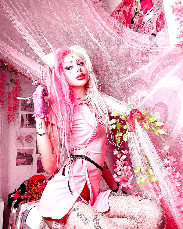 kriiizellda instagram image archive image
