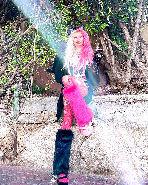 kriiizellda instagram image archive image