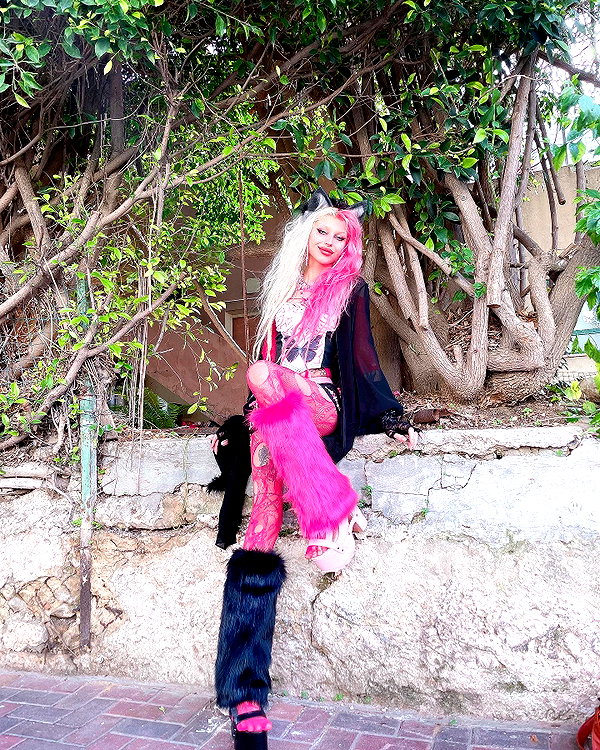 kriiizellda instagram image archive image