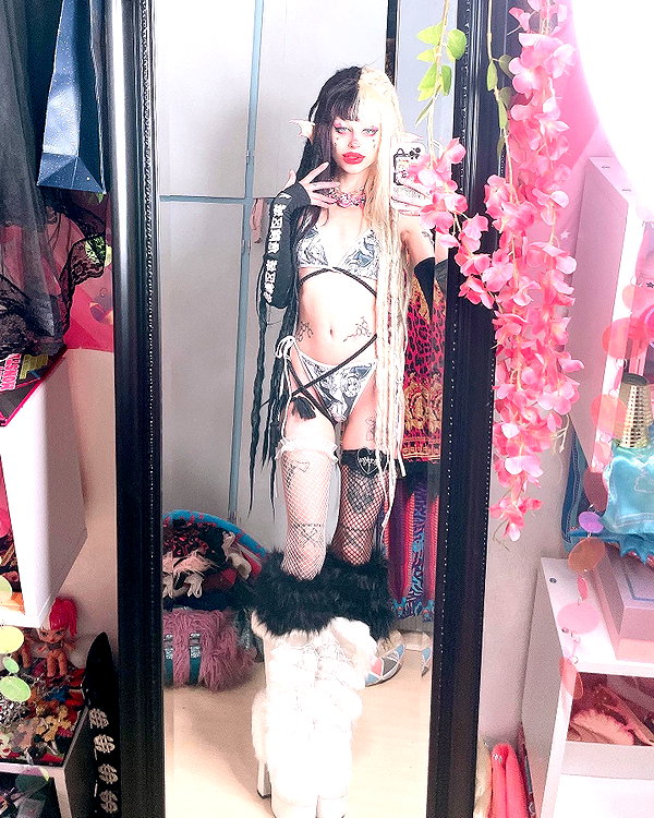 kriiizellda instagram image archive image
