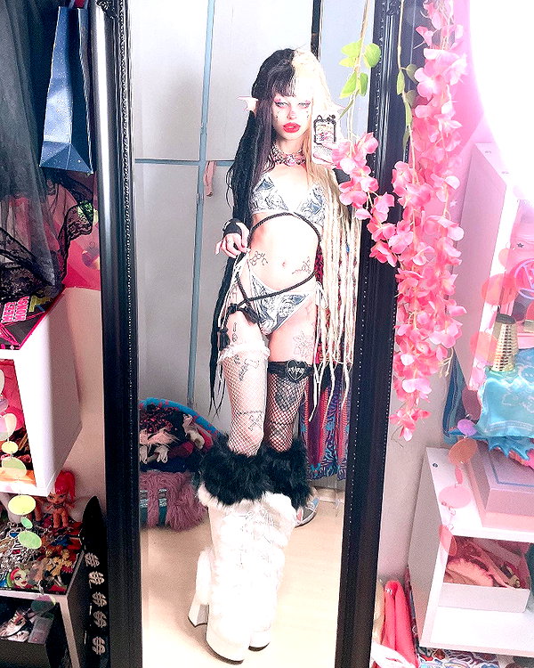 kriiizellda instagram image archive image