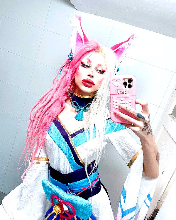 kriiizellda instagram image archive image