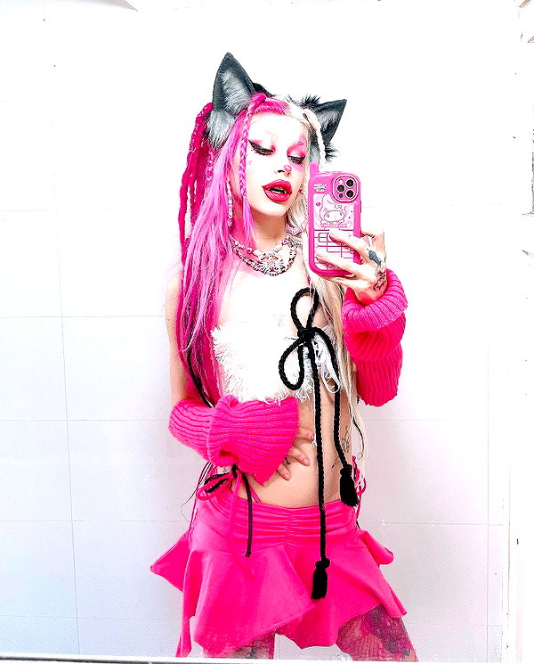 kriiizellda instagram image archive image