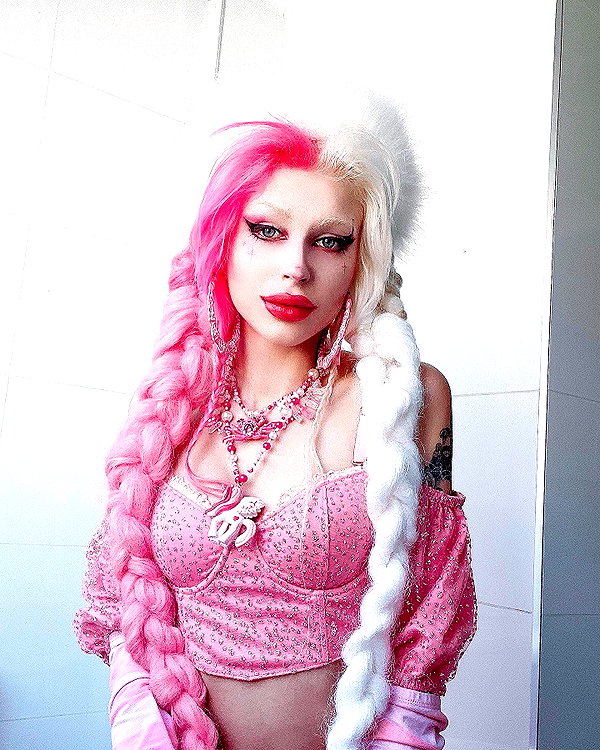 kriiizellda instagram image archive image