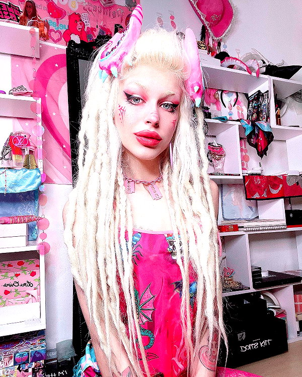 kriiizellda instagram image archive image