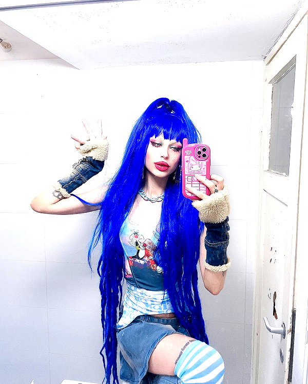 kriiizellda instagram image archive image