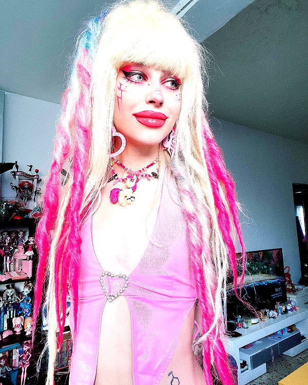 kriiizellda instagram image archive image