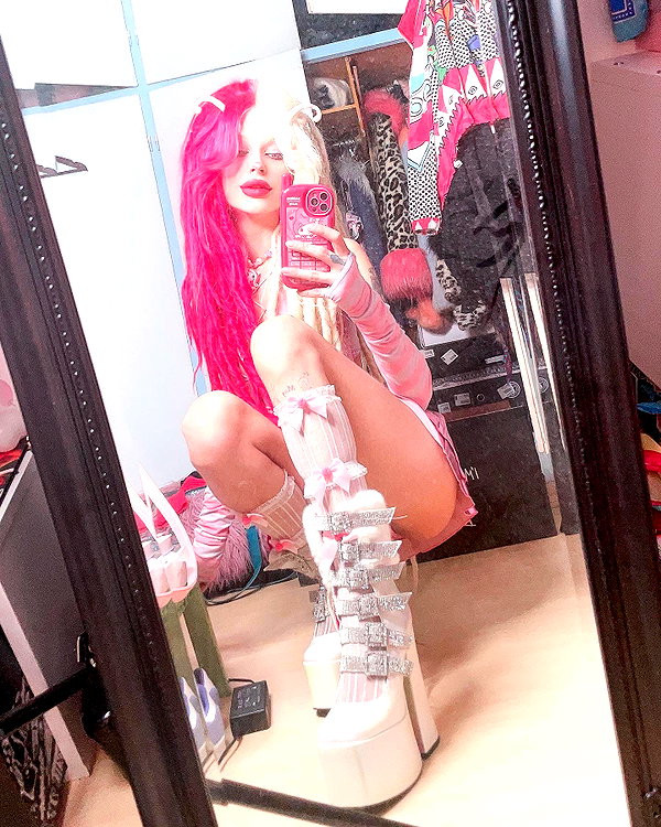 kriiizellda instagram image archive image