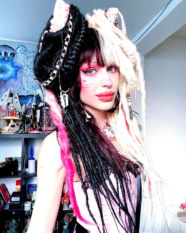 kriiizellda instagram image archive image