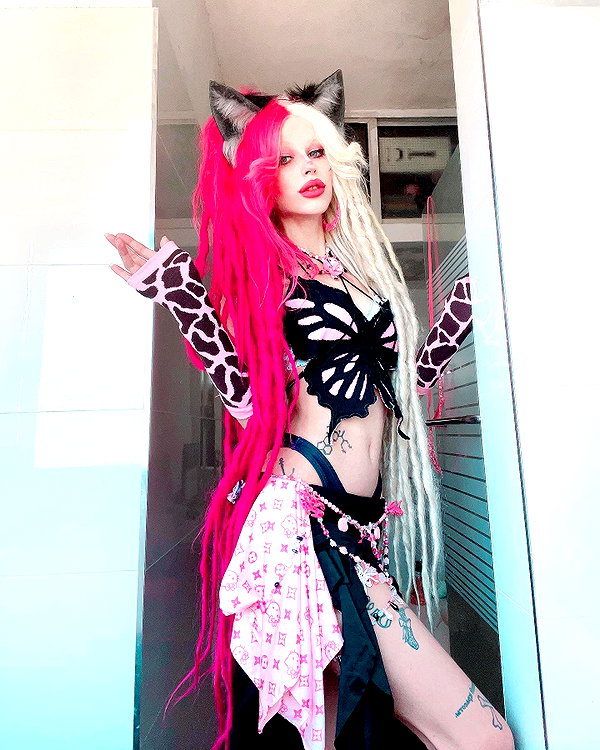 kriiizellda instagram image archive image