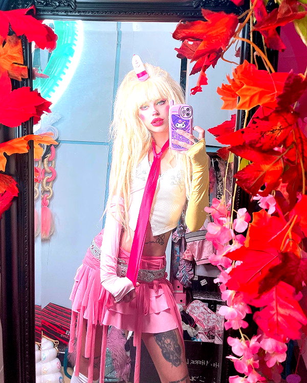 kriiizellda instagram image archive image