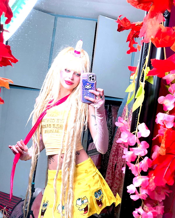 kriiizellda instagram image archive image