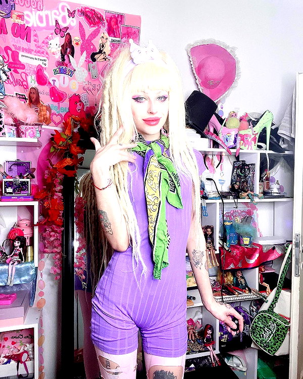 kriiizellda instagram image archive image
