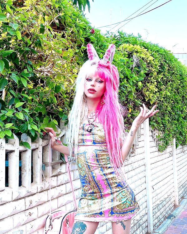 kriiizellda instagram image archive image