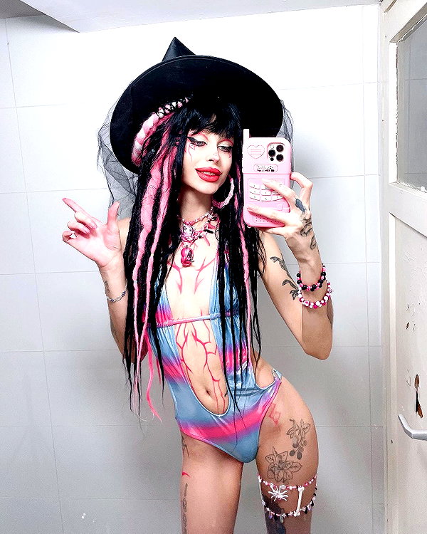 kriiizellda instagram image archive image