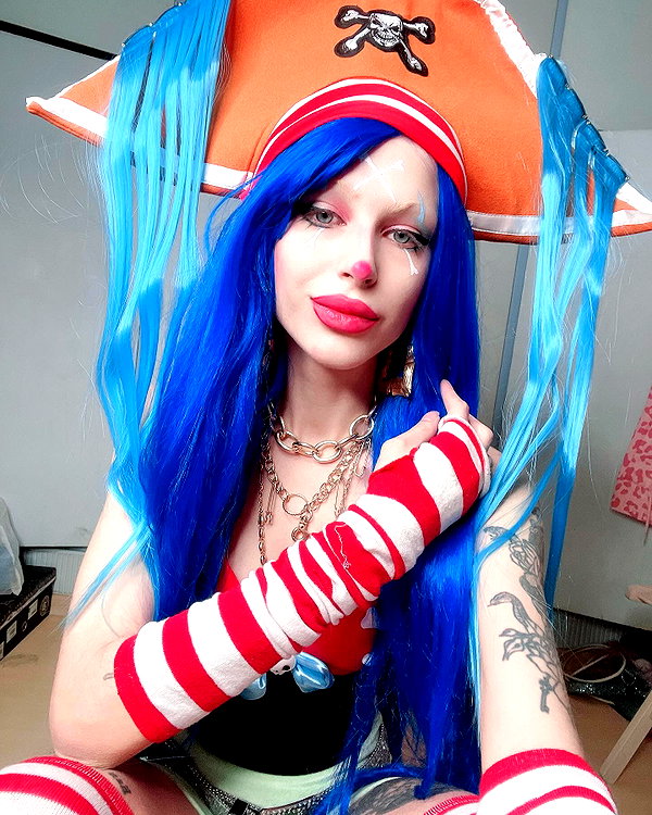 kriiizellda instagram image archive image