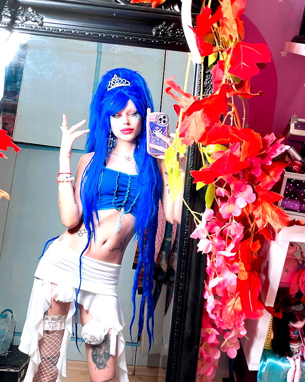 kriiizellda instagram image archive image