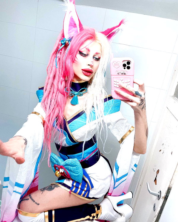 kriiizellda instagram image archive image