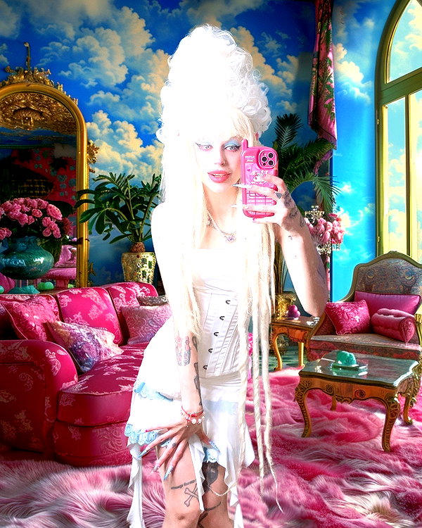 kriiizellda instagram image archive image