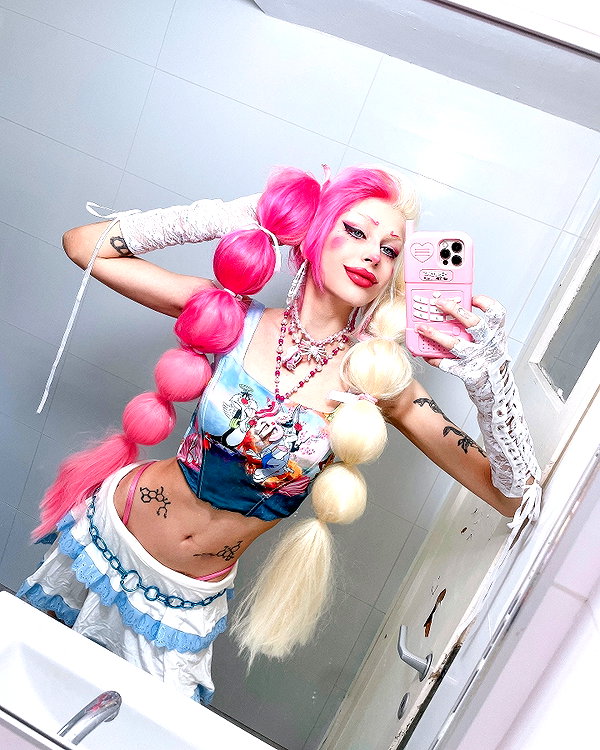 kriiizellda instagram image archive image