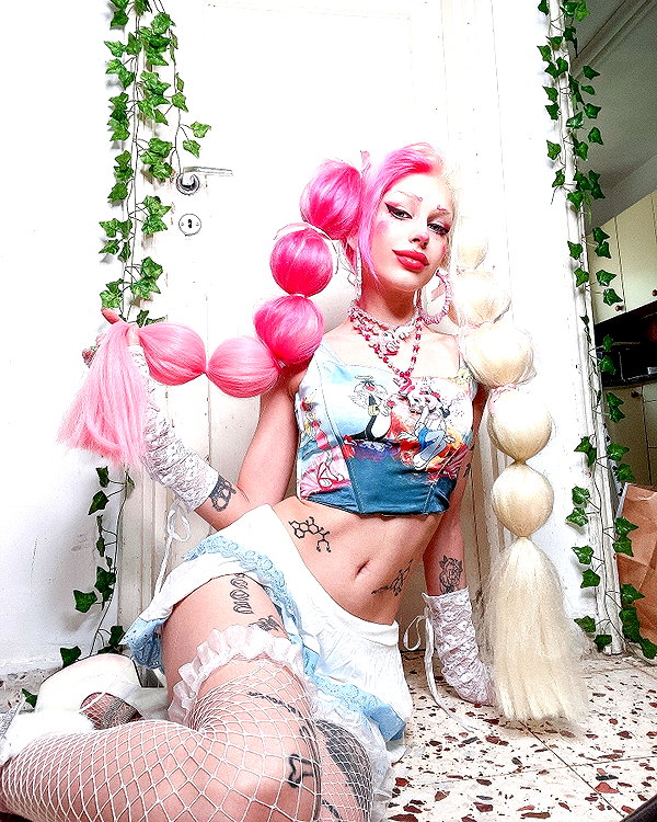 kriiizellda instagram image archive image