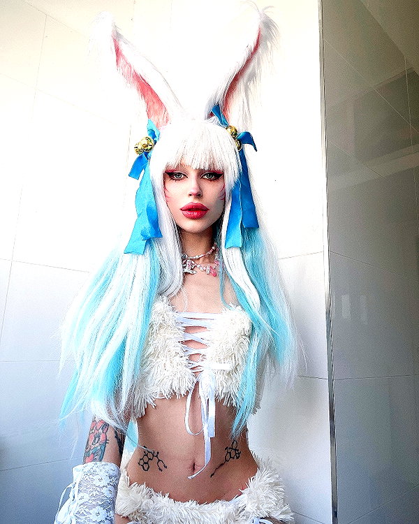kriiizellda instagram image archive image