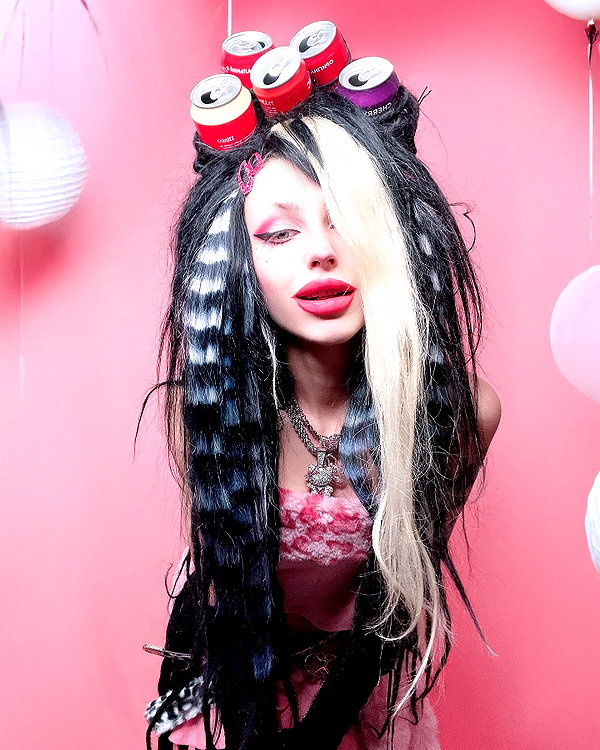 kriiizellda instagram image archive image