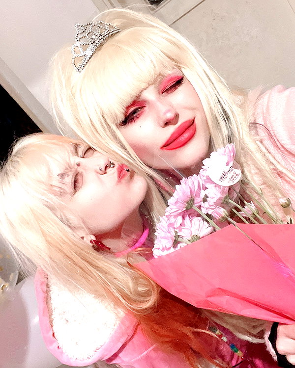 kriiizellda instagram image archive image