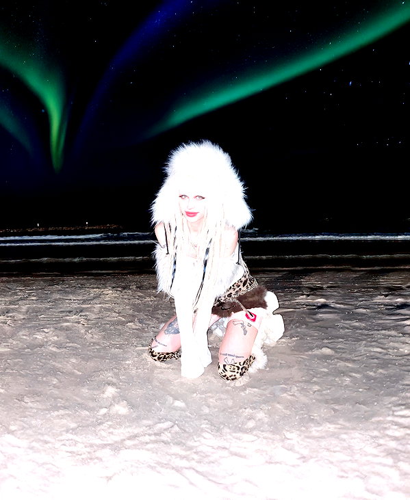 kriiizellda instagram image archive image