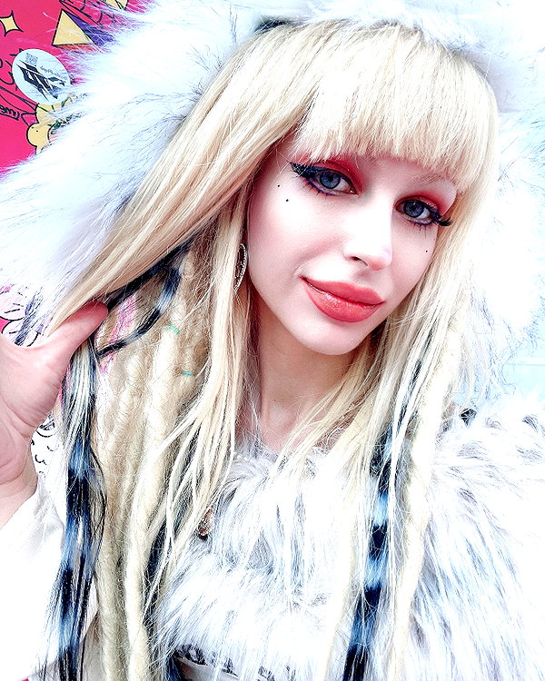 kriiizellda instagram image archive image