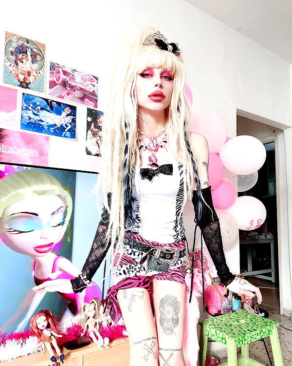 kriiizellda instagram image archive image