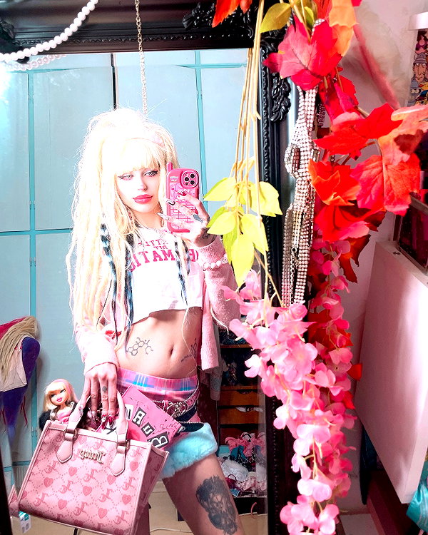 kriiizellda instagram image archive image