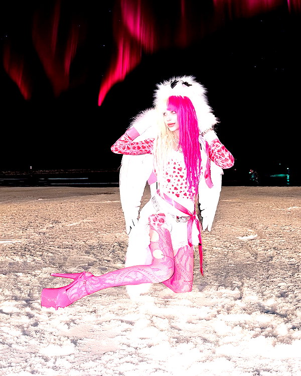 kriiizellda instagram image archive image