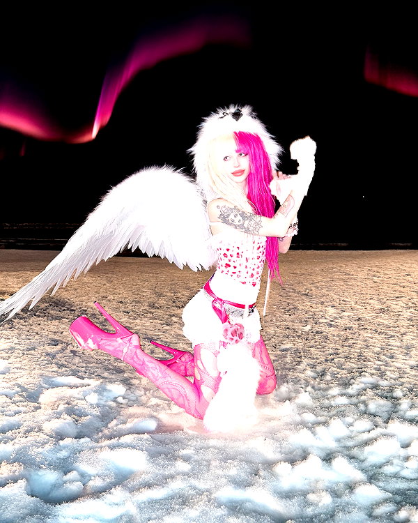 kriiizellda instagram image archive image