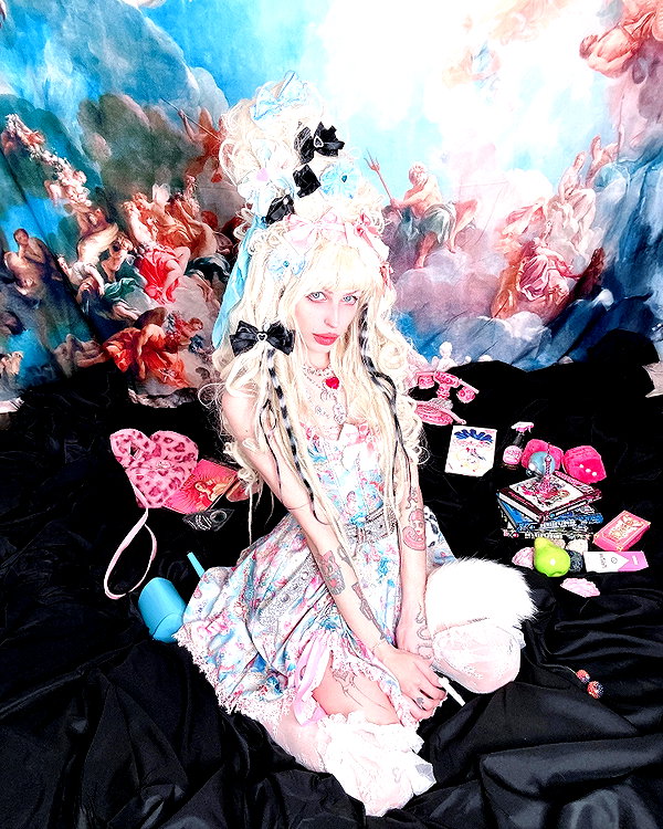 kriiizellda instagram image archive image