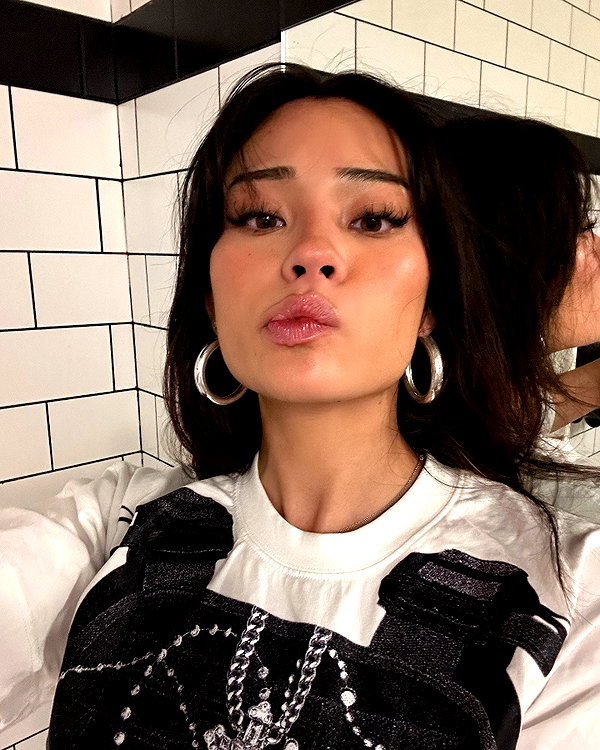 kurodahana instagram image archive image