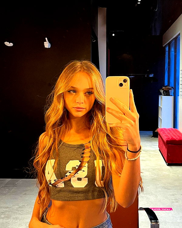 kyla.doddsss instagram image archive image