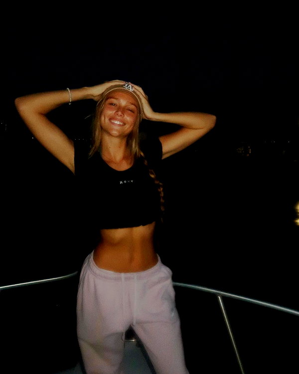 kyla.doddsss instagram image archive image