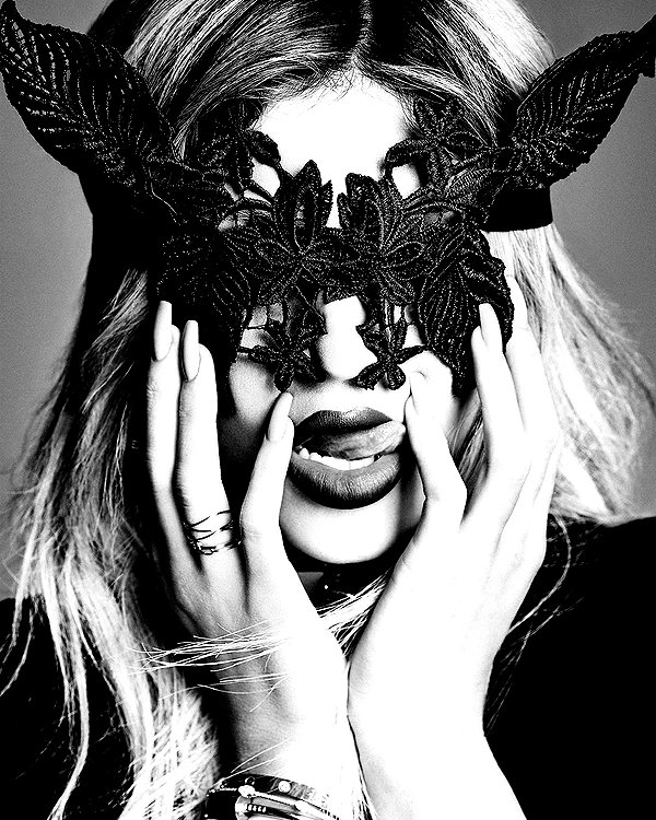 kyliejenner instagram image archive image